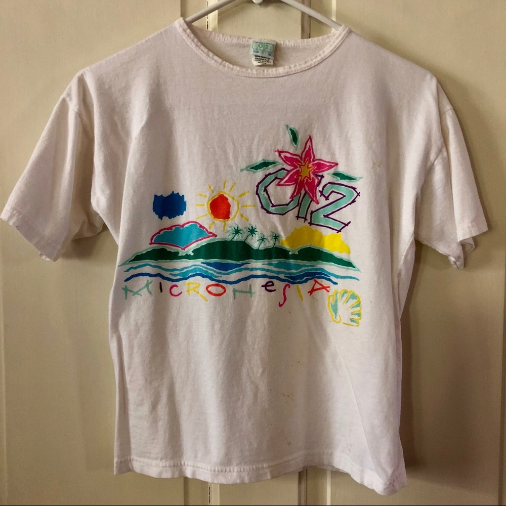 VINTAGE Micronesia T-shirt